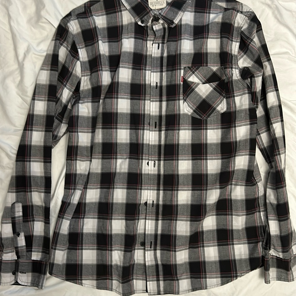 Levi’s Long Sleeve Button Down Size X Large Black
